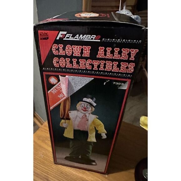 Flambro Circus World Museum Mechanical Movement Clown Grotesque Musical Song - Picture 9 of 11